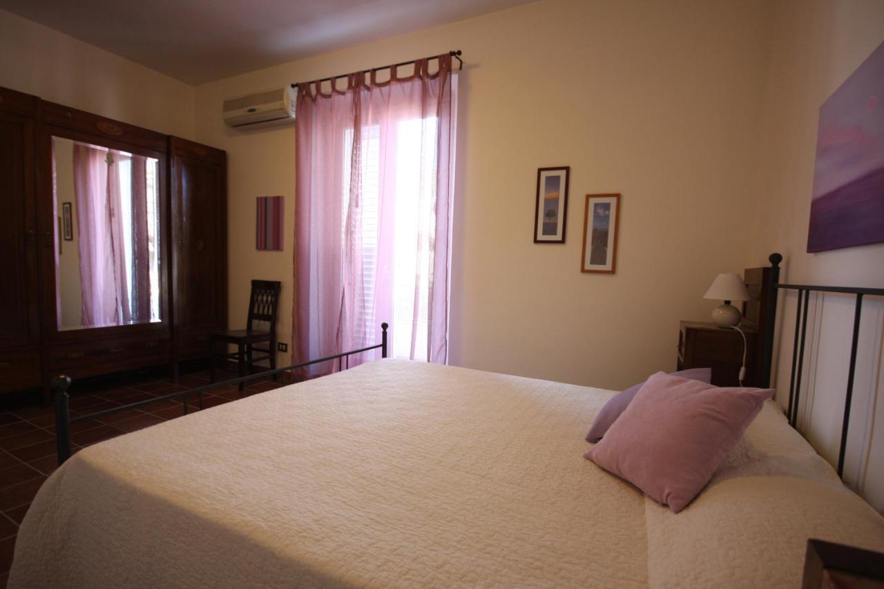 Bed and Breakfast Porta del Vento Giardini-Naxos Exterior foto