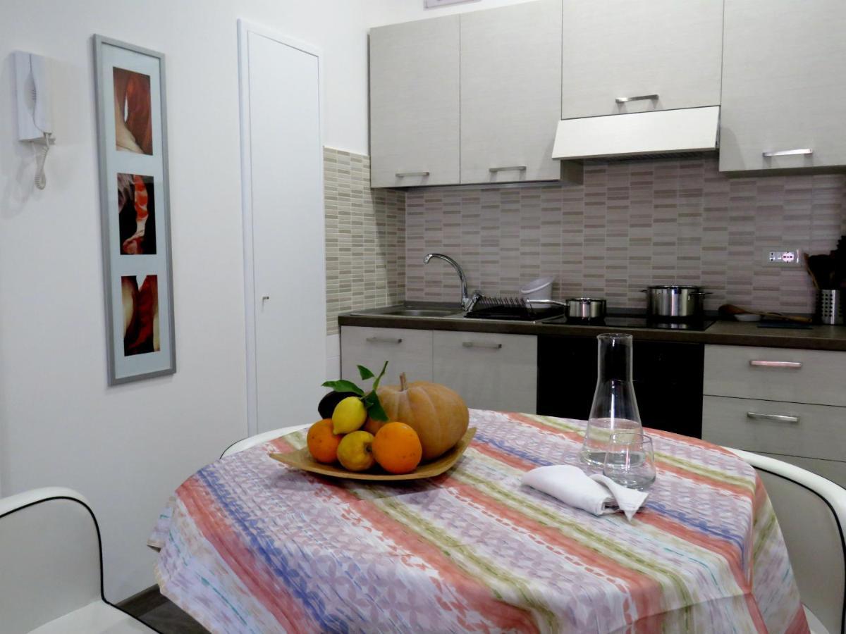 Bed and Breakfast Porta del Vento Giardini-Naxos Exterior foto
